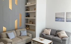 Carina Family Apartment Downtown